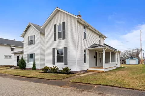 90 Roe Ave, Newark, OH 43055