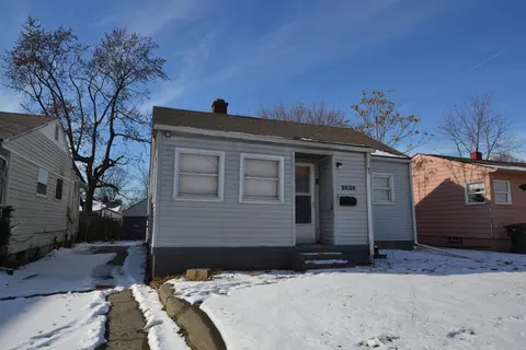 2639 Hiawatha St, Columbus, OH 43211