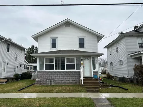 272 Central Ave, Newark, OH 43055