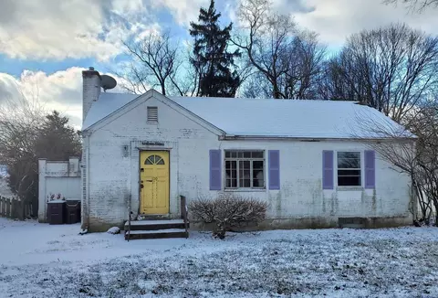 100 Schuyler Dr, Dayton, OH 45429