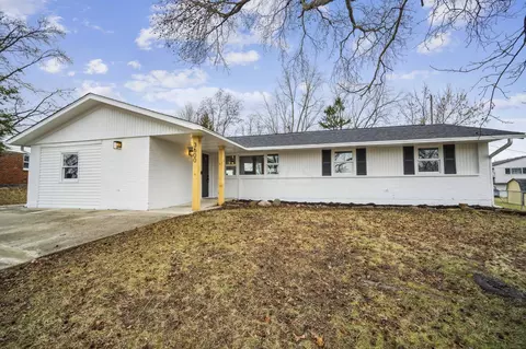 3600 Rangoon Dr, Westerville, OH 43081