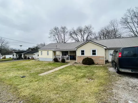 Exterior - 134 Taft St, Jackson, OH 45640 photo 3 of 4
