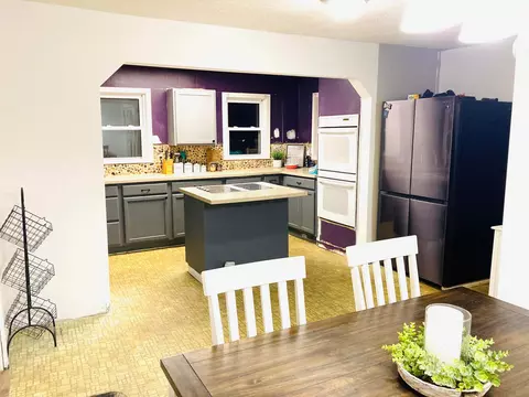 Kitchen - 134 Taft St, Jackson, OH 45640 photo 1 of 2