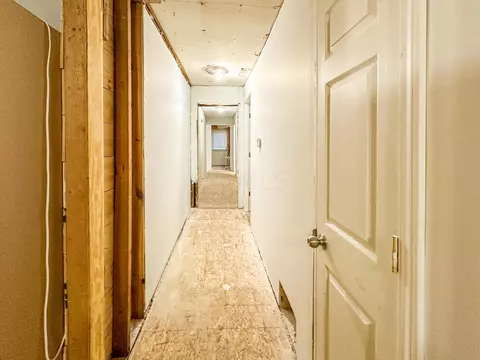 Entry Way - 134 Taft St, Jackson, OH 45640 photo 2 of 2