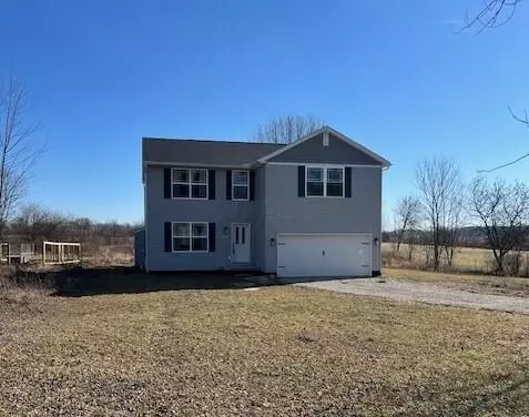 3233 S County Line Rd, Johnstown, OH 43031