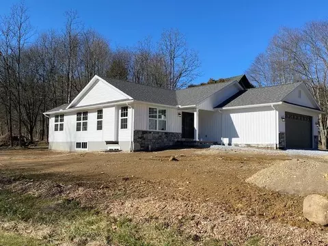 757 Brooklawn Dr, Howard, OH 43028