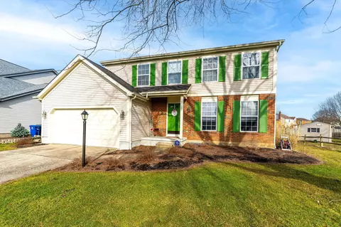 8130 Pelham Dr, Westerville, OH 43081