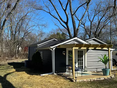 127 Avondale St, Thornville, OH 43076