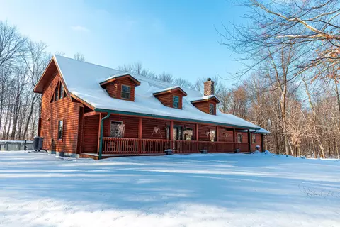 1200 Stevens Rd, Galion, OH 44833