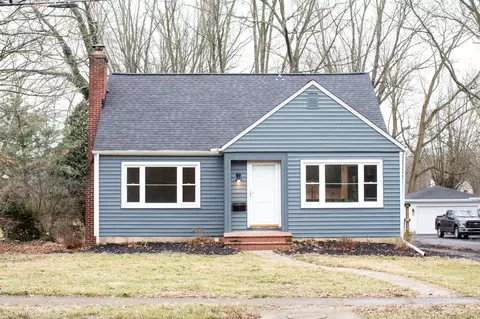 171 E Dublin Granville Rd, Worthington, OH 43085