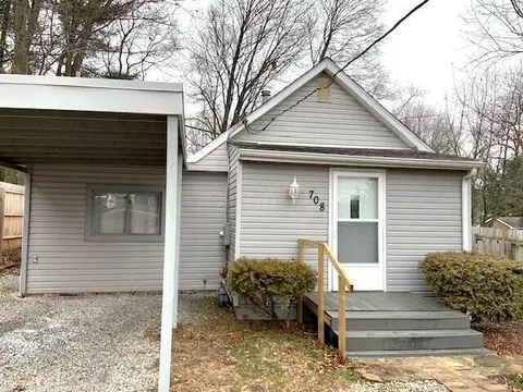 708 Sheridan Dr, Lancaster, OH 43130