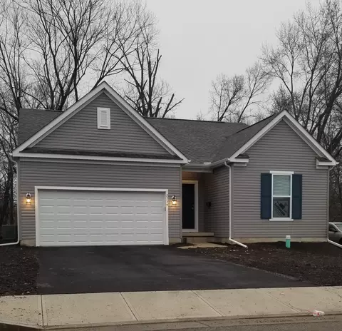 2754 Berrell Ave, Columbus, OH 43211