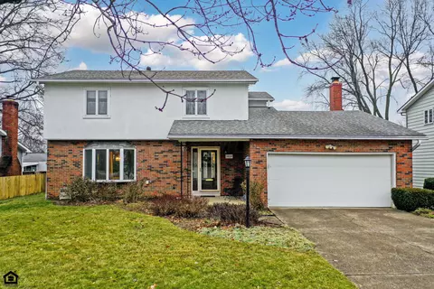 1804 Staffordshire Rd, Columbus, OH 43229