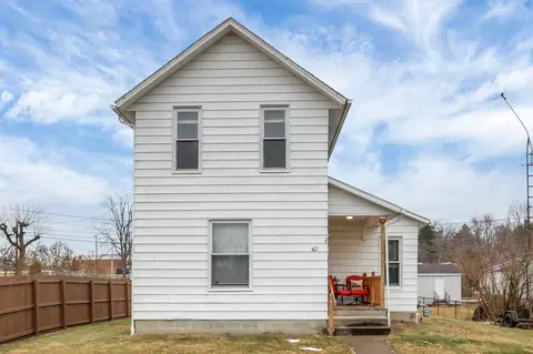 42 King Ave, Newark, OH 43055