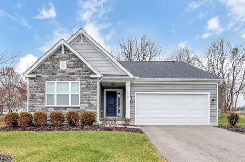 299 Creek Bend Ct, Newark, OH 43055