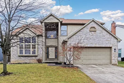 356 Aylesbury Dr S, Westerville, OH 43082