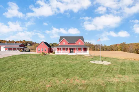 6923 Ginger Hill Rd, Utica, OH 43080