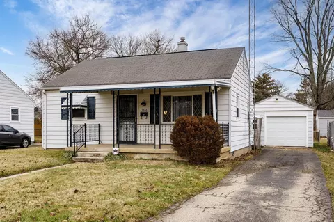 2516 Dellwood Dr, Springfield, OH 45505