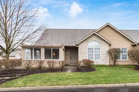 84 Abbeycross Ln, Westerville, OH 43082