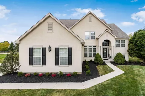 7743 Dickens Ct, Delaware, OH 43015