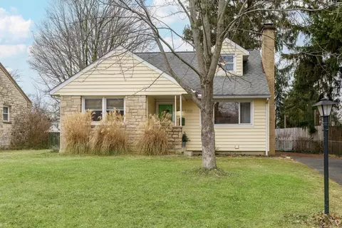 2758 Wellesley Rd, Columbus, OH 43209