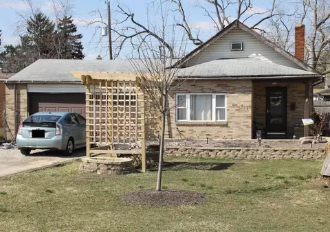 809 Erickson Ave, Columbus, OH 43213
