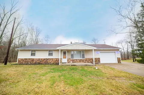 2155 Elder Rd NE, Lancaster, OH 43130