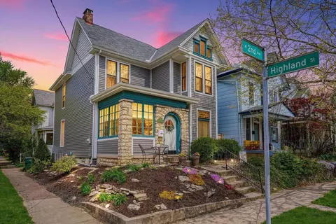240 W 2nd Ave, Columbus, OH 43201