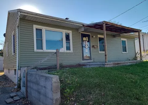 435 Watt St, Circleville, OH 43113