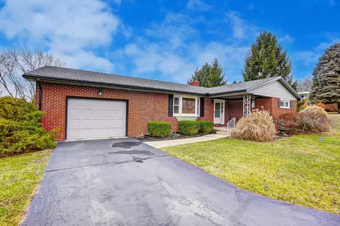 3113 E Leffel Ln, Springfield, OH 45505
