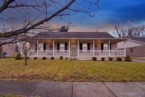 4642 Eastridge St, Springfield, OH 45503