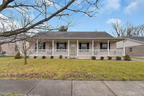 4642 Eastridge St, Springfield, OH 45503 photo 2