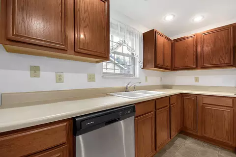 4642 Eastridge St, Springfield, OH 45503 photo 10