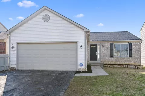 8365 Vega Dr, Blacklick, OH 43004