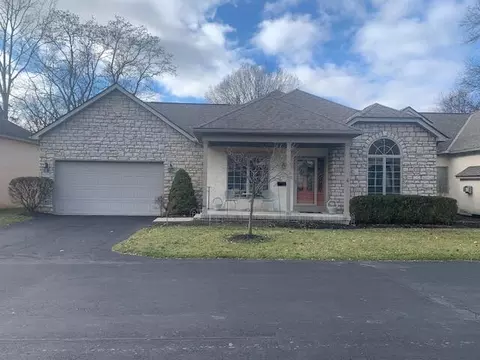 6353 Mar-min Ct, Worthington, OH 43085
