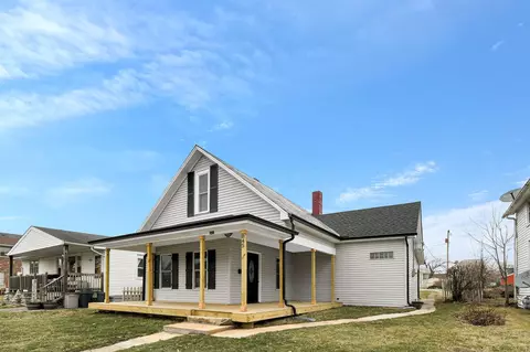 Exterior - 845 E Wheeling St, Lancaster, OH 43130 photo 3 of 6