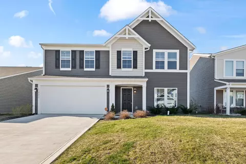 4853 Amber Crossing Dr, Columbus, OH 43232