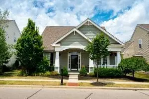 4687 Sahalee Dr, Grove City, OH 43123