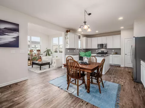 Dining - 854 Boulder Dr, Delaware, OH 43015 photo 1 of 2