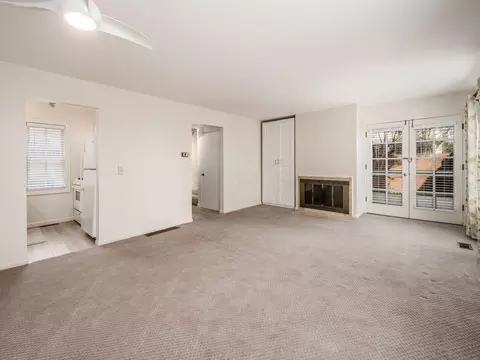 Living - 255 E Kossuth St #A, Columbus, OH 43206 photo 1 of 3