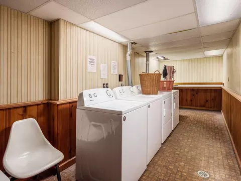 Other - 255 E Kossuth St #A, Columbus, OH 43206 photo 9 of 11