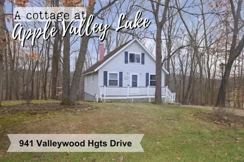 941 Valleywood Heights Dr, Howard, OH 43028