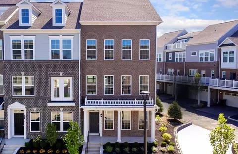 6848 Holcomb St #LOT 805, Dublin, OH 43017