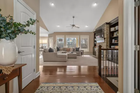 Entry Way - 2270 Maple Leaf Cir, Blacklick, OH 43004 photo 1 of 3