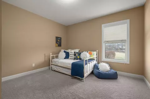 Bedroom - 2270 Maple Leaf Cir, Blacklick, OH 43004 photo 3 of 13