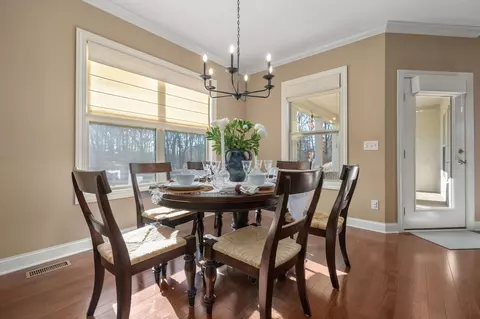 Dining - 2270 Maple Leaf Cir, Blacklick, OH 43004 photo 2 of 4