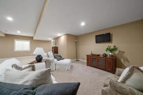 Bedroom - 2270 Maple Leaf Cir, Blacklick, OH 43004 photo 12 of 13