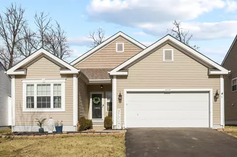 6114 Highlander Dr, Westerville, OH 43081