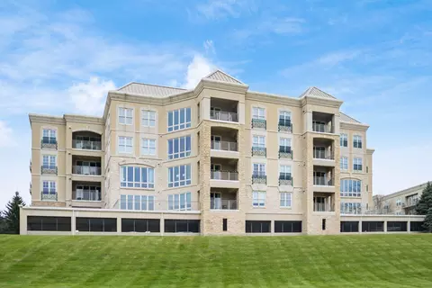 5745 Newbank Cir #404, Dublin, OH 43017