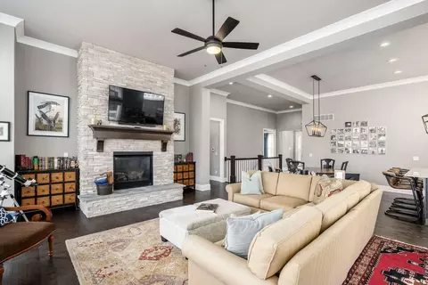 Living - 1636 Villa Way, Powell, OH 43065 photo 1 of 4